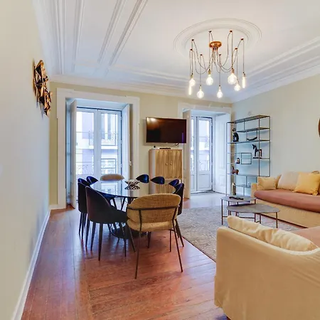 Charming 4 Bedroom In Chiado 아파트 리스본